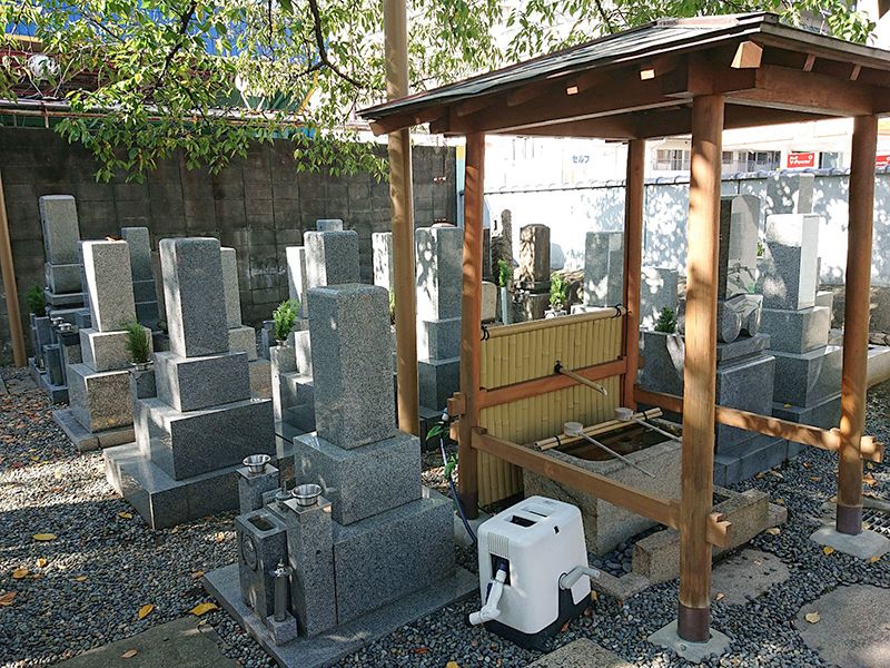 光傅寺（光伝寺） 境内墓地