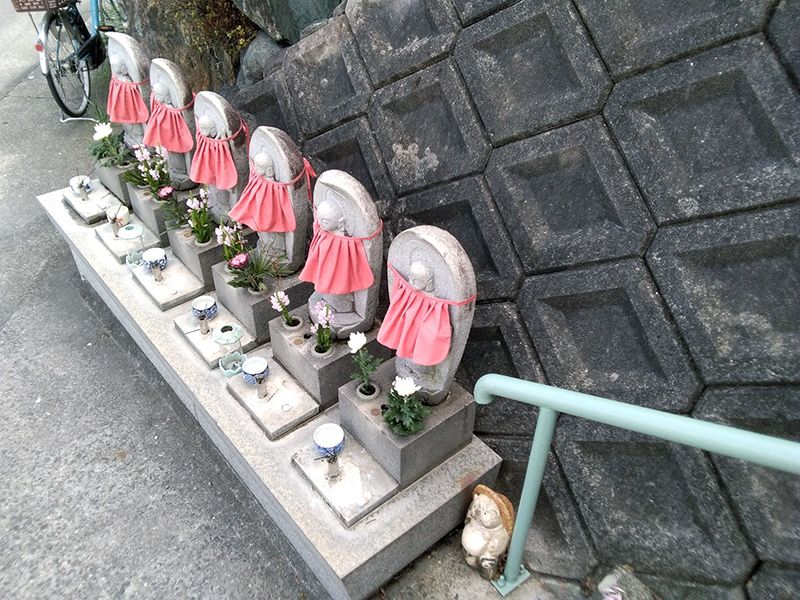 郡家御坊山墓地