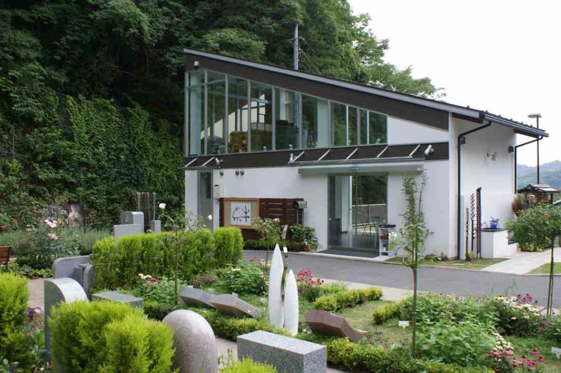 鎌倉やすらぎの杜　お茶のサービスを受けられる休憩施設