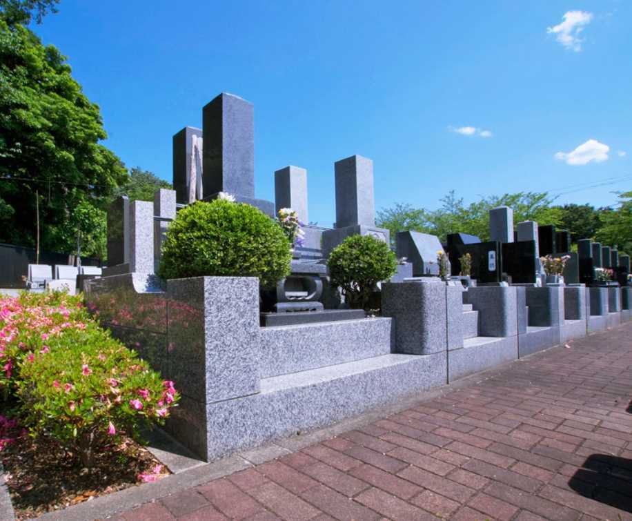 茅ヶ崎霊園 永久の郷　お年寄りも安心なバリアフリー設計