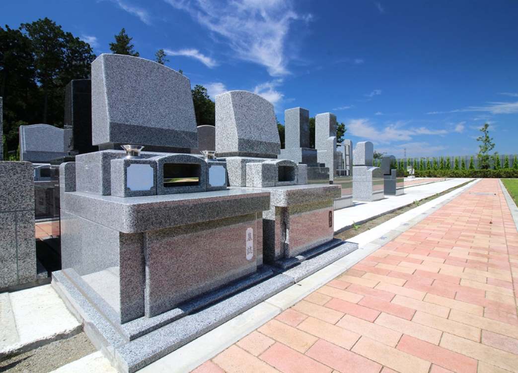 南川越霊園　三方ゆとり墓所