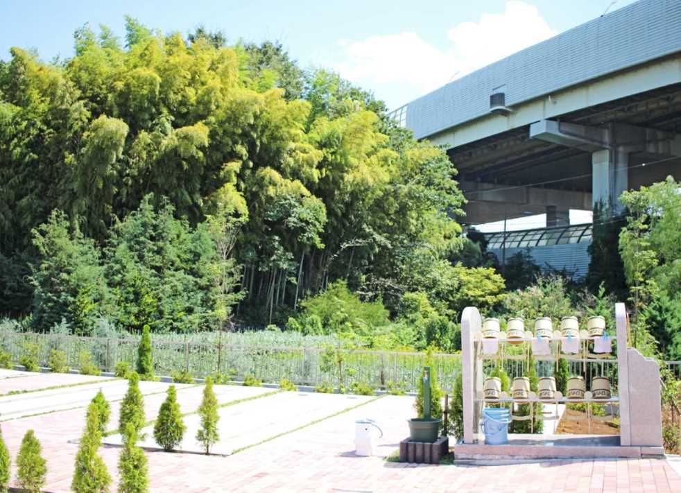 メモリアルプレイス川口の郷　墓地風景