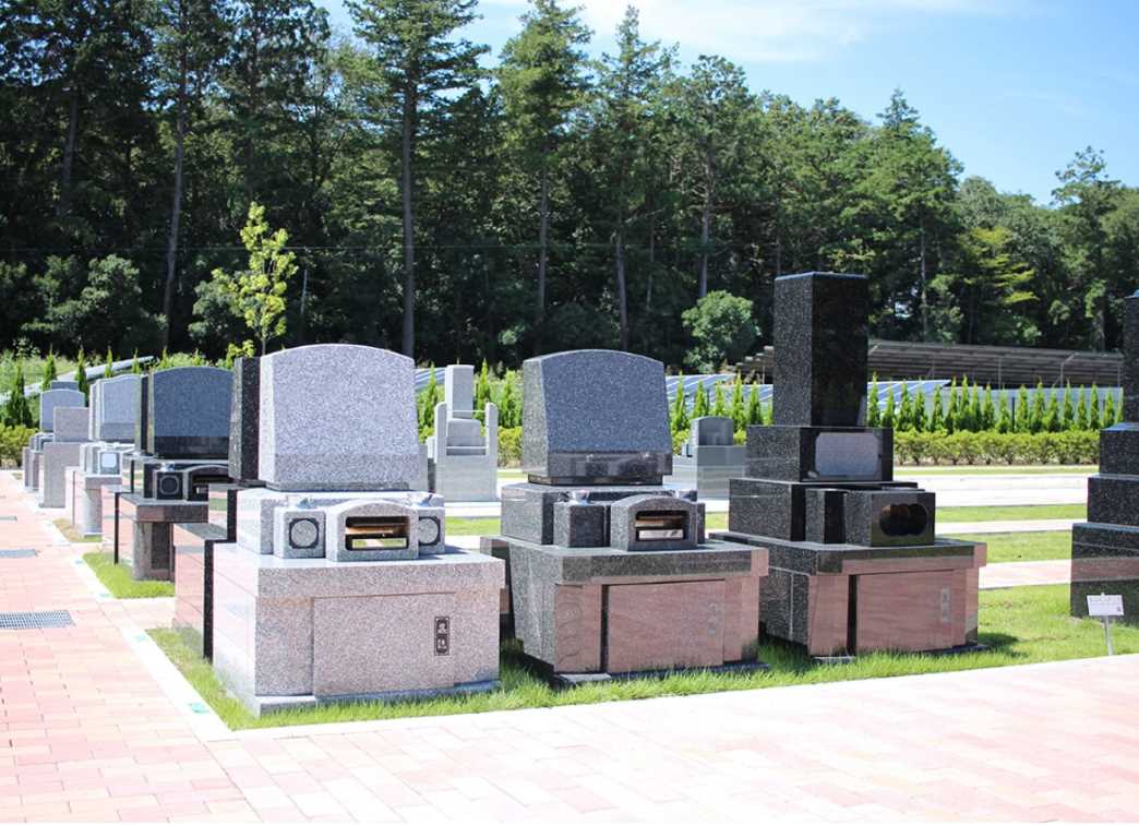 南川越霊園　緑地付き墓所