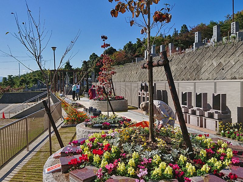 セミタリーパーク寺家