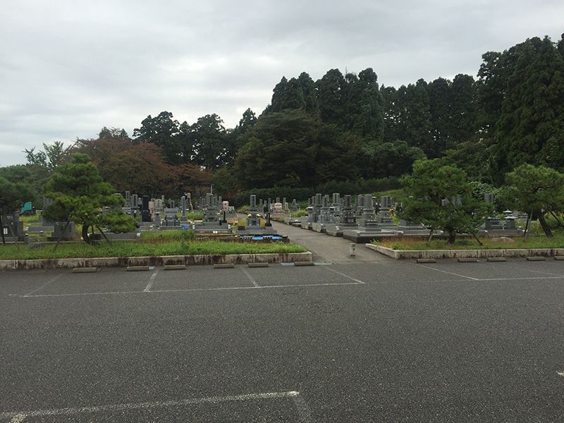 津幡町営 鷹の松南墓地公園
