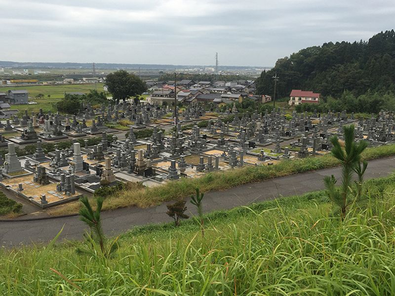 津幡町営 鷹の松墓地公園