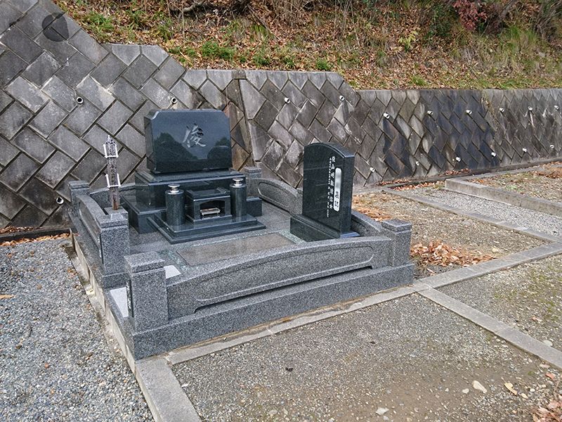 安曇野市営 下押野霊園