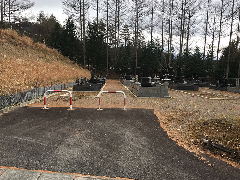 木祖村営 こもれび霊園