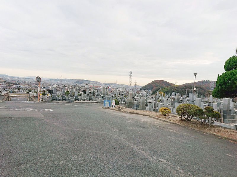 竜の口国際霊苑