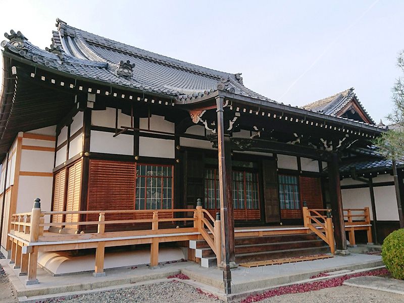 善想寺墓地
