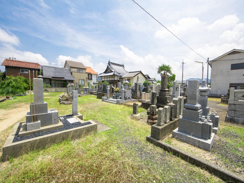 長栄寺墓地