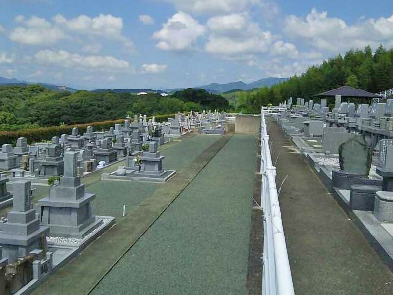 三ノ丸霊園