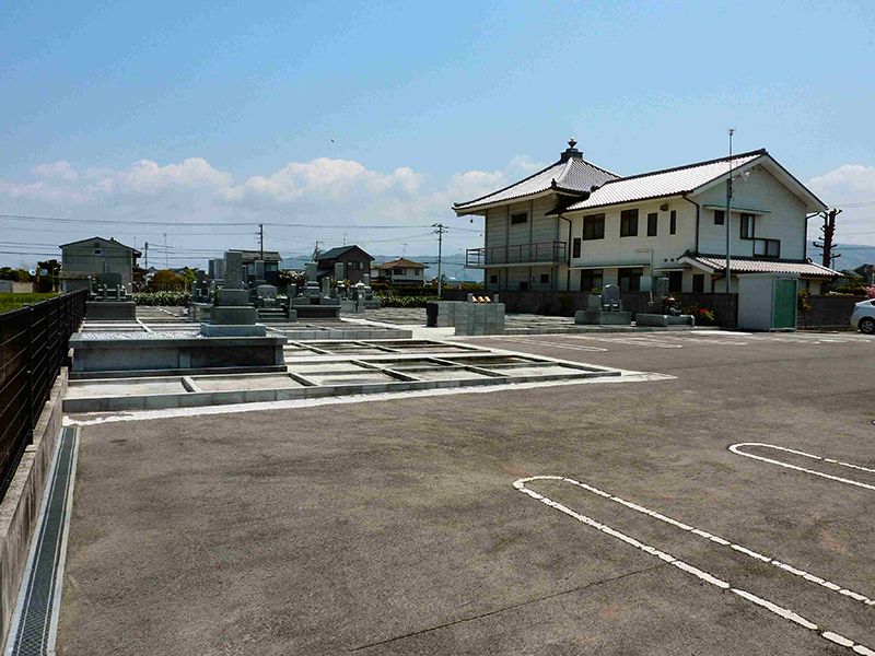西沼寺墓苑