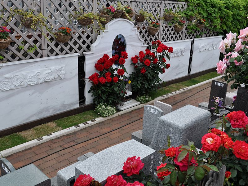 府中ふれあいパーク 樹木葬 バラの樹木葬 ダイアナ