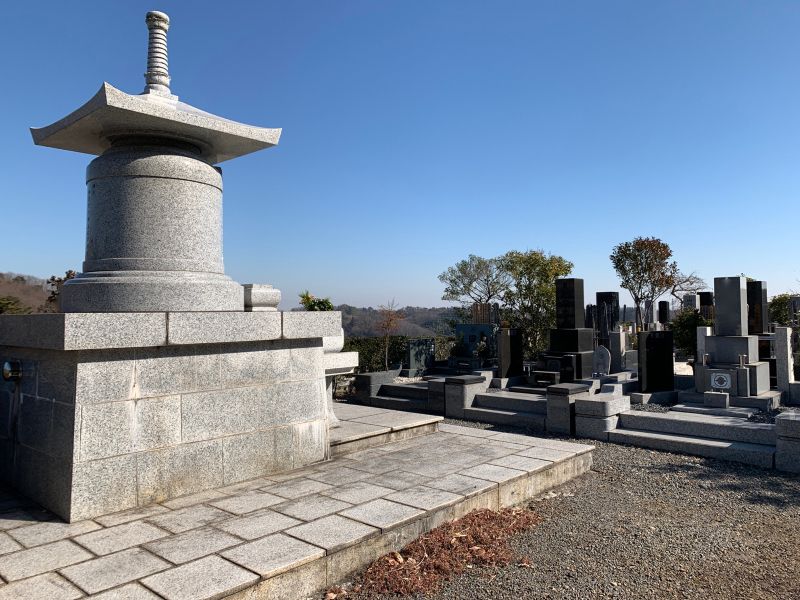 耕雲寺永代供養塔