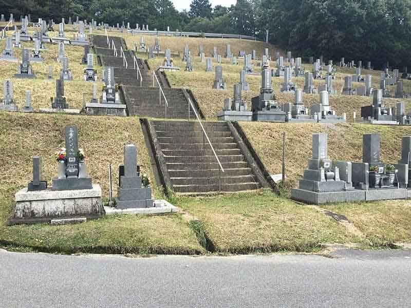 垂井町営墓地公園