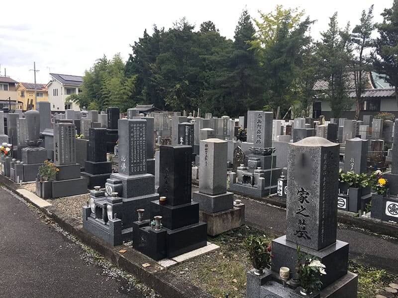 神戸町営 八幡霊苑