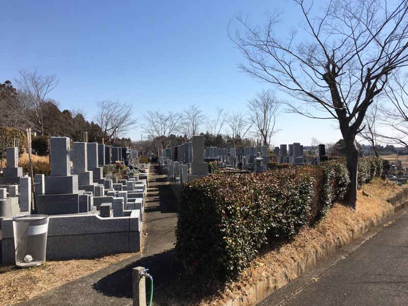 鳩山聖地霊園