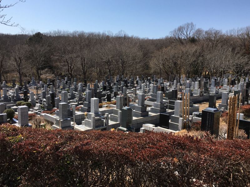 鳩山聖地霊園