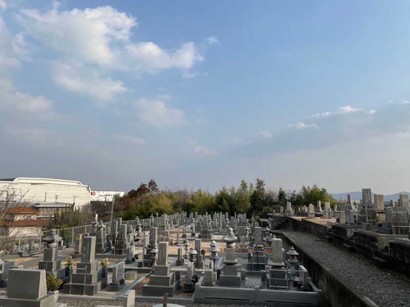中帯江墓地
