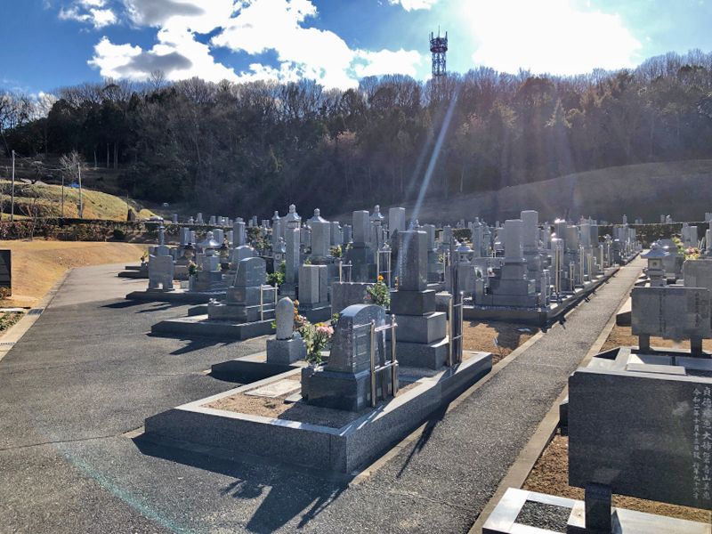 ならづ公園墓地