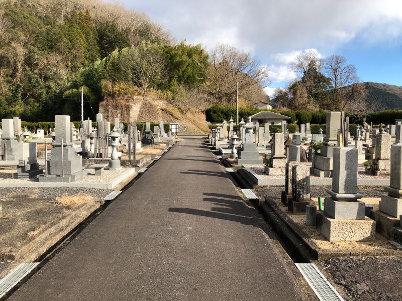 美咲町営 飯岡墓地公園