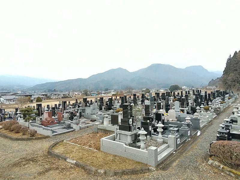 あがつま共同霊園