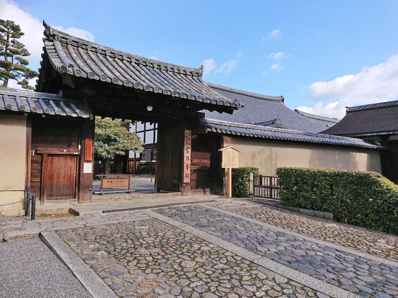 大徳寺塔頭総見院