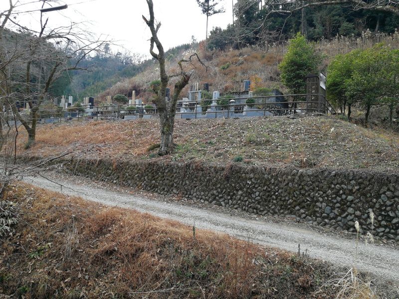 高尾霊園