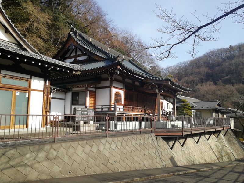 春泉寺 高尾霊園