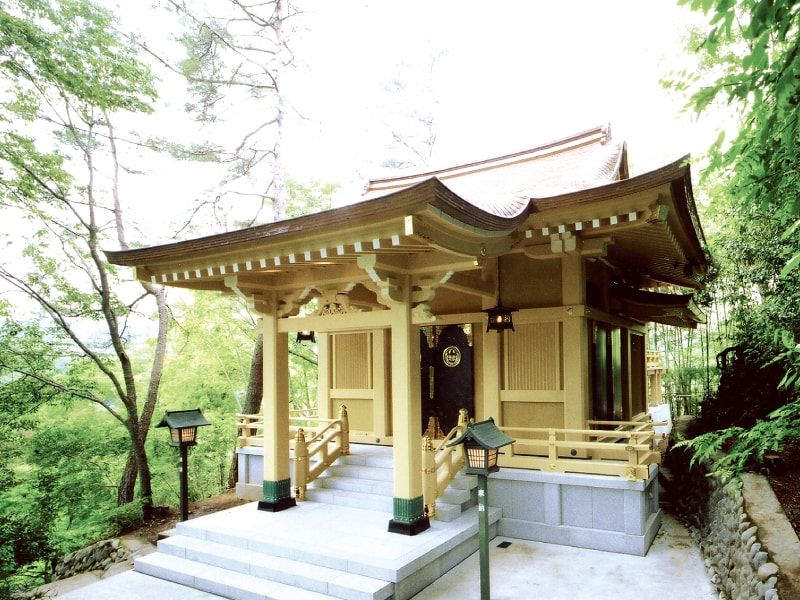 みたまやすらぎの里 稲足神社霊園　稲足神社本殿