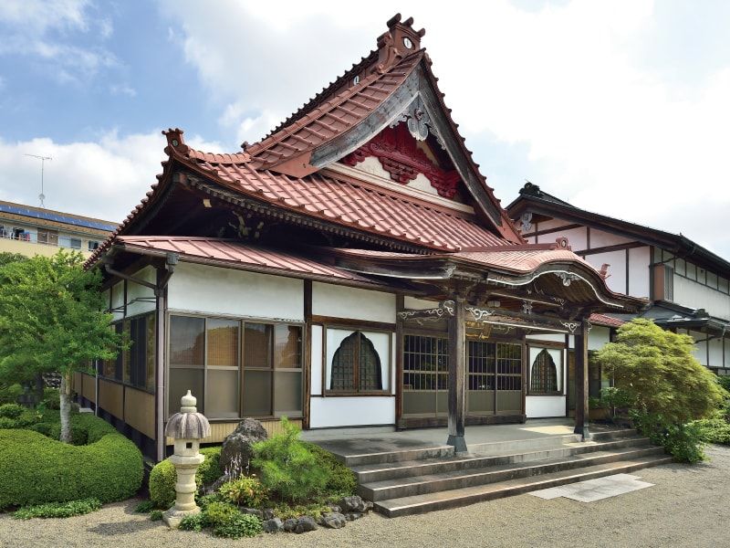 大泉寺墓所　本堂