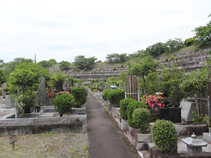 高尾霊園