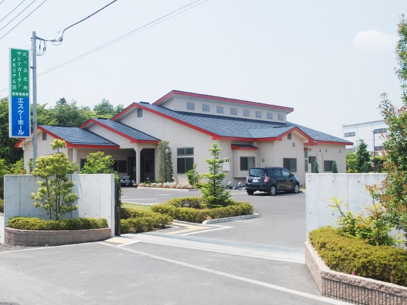 風の森聖地の管理棟で法要や会食も可能