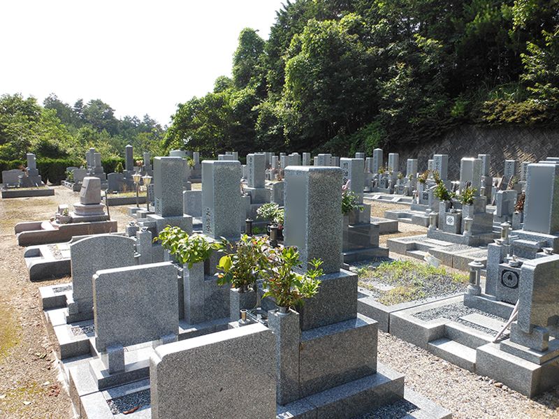 青山やすらぎ霊苑