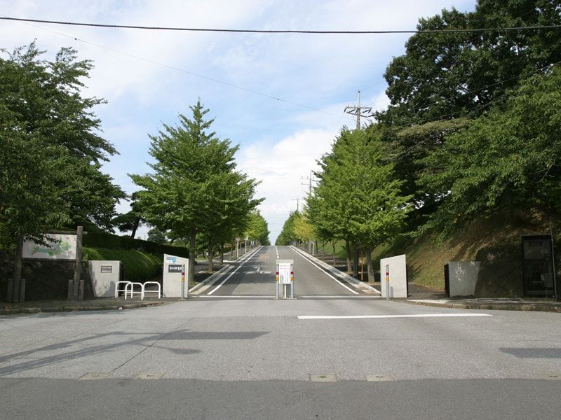 市川市霊園の入口