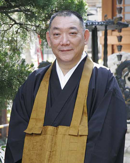 源覚寺 小石川墓陵 住職 三好裕司さん