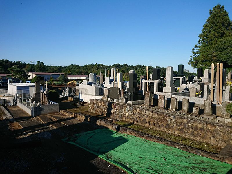 円泉寺墓地