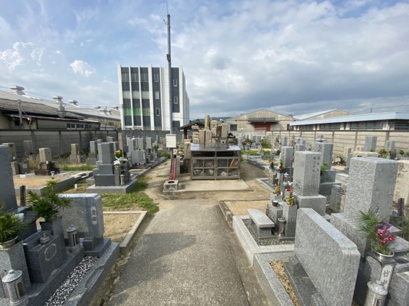 国府惣社墓地
