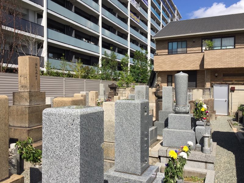 寳泉寺 永代合祀納骨廟「功徳苑」