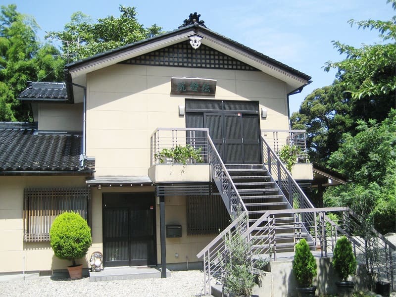 伝燈院東山浄苑の管理棟