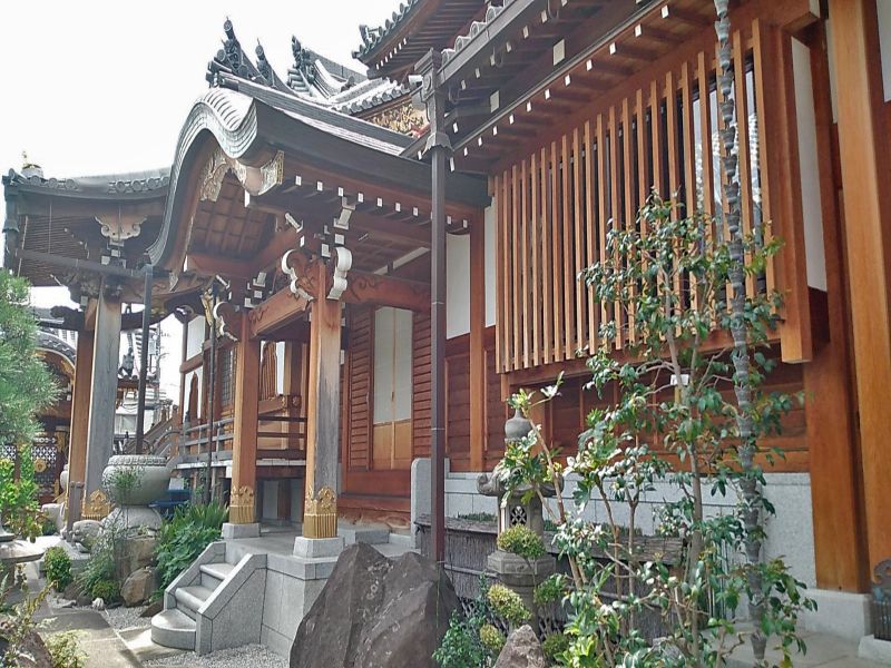 本性寺・納骨堂