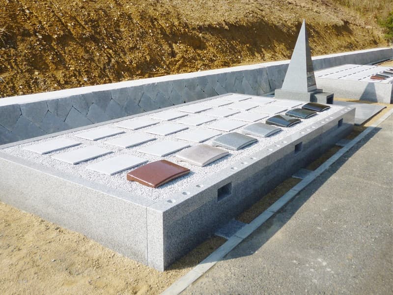 三木霊苑の永代供養墓