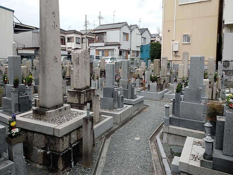 鳥飼西墓地