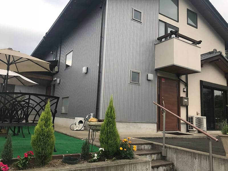 川崎清風霊園の管理棟
