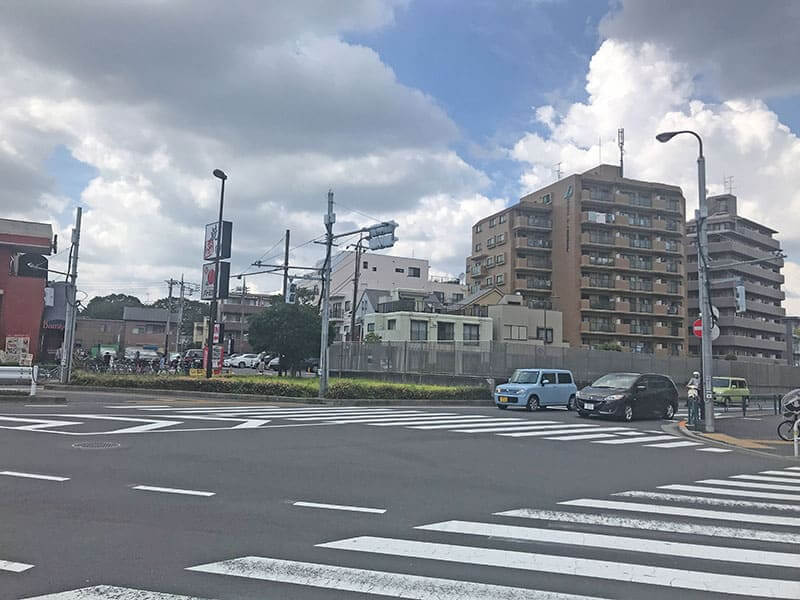 練馬ねむの木ガーデン前の交差点