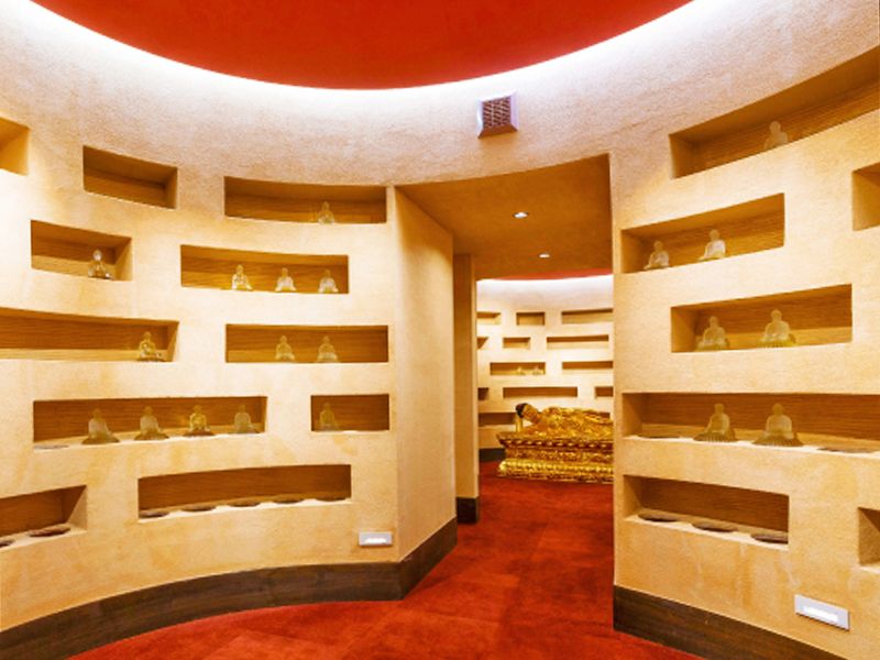 あべの泰清寺 涅槃堂可也