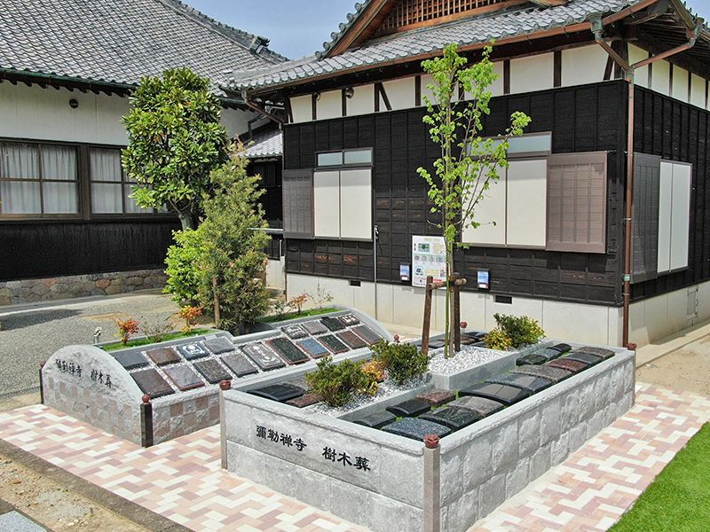 弥勒寺墓苑