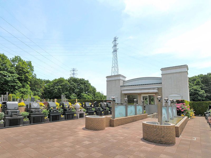 中央参道の噴水路