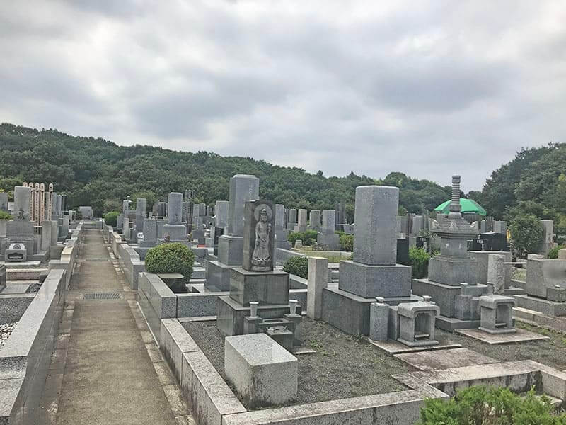 片倉聖地霊苑お墓区域